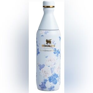 Stanley x LoveShackFancy All Day Slim Bottle 20 OZ Everblooming Rosettes. NIB